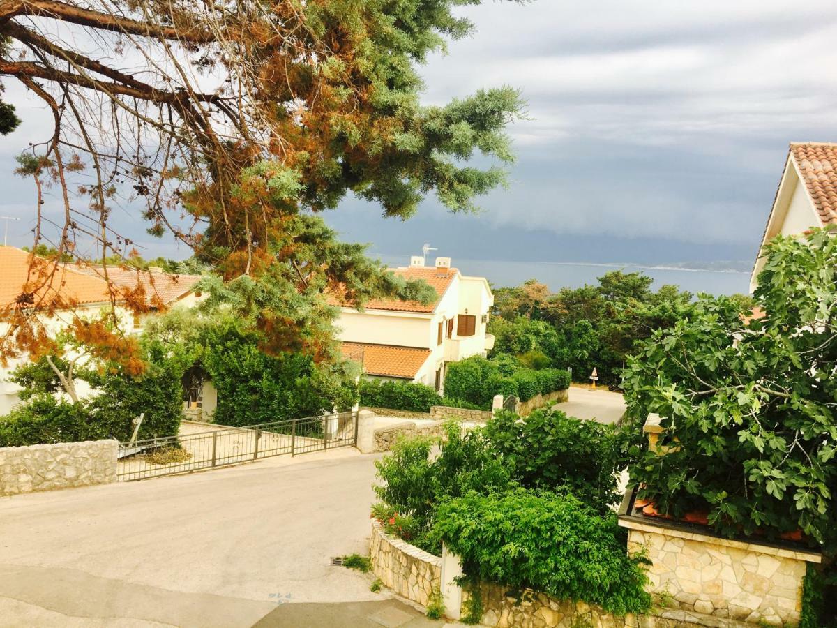 Vila Ceder Krk Town Exterior foto